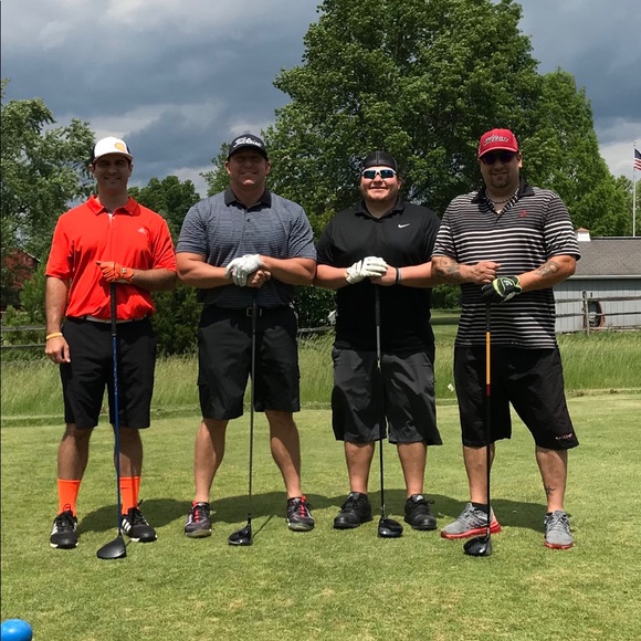 Meet your Posher, Dino - Picture 7 of 8